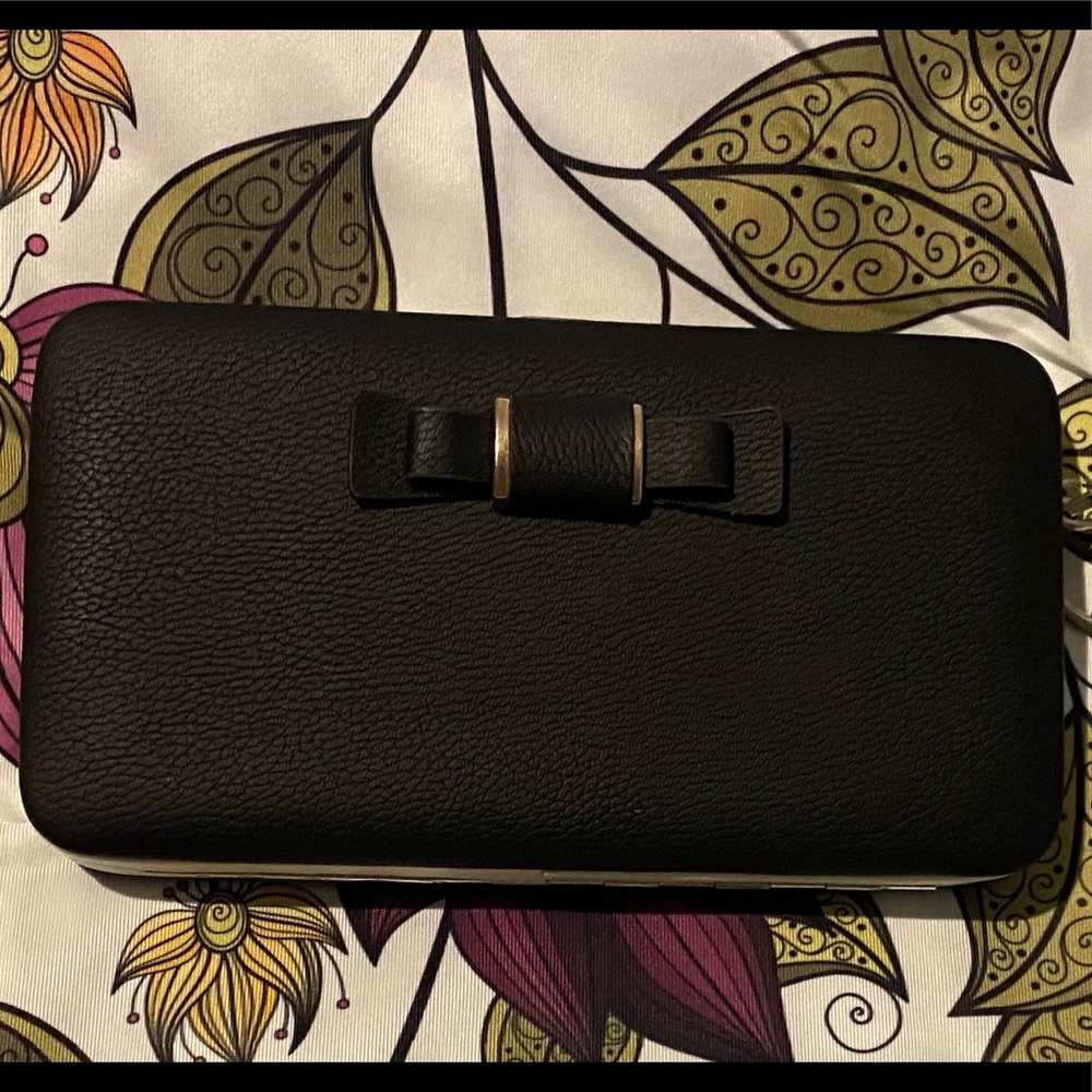 Black Wristlet.